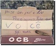 Você chega em casa, abre a gaveta, pega maconha, dichavador, seda. Se prepara para fazer arte, mas quando abre sua caixa de seda se depara com isso. Qual seria sua reação? from sex seda guven